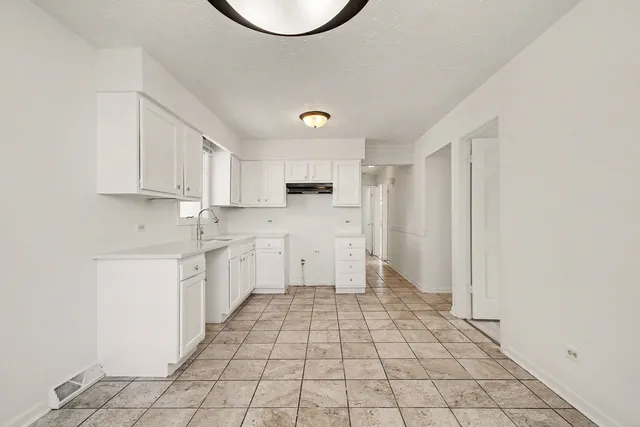 $185,000 | 2938 173rd Place, Lansing, IL 60438