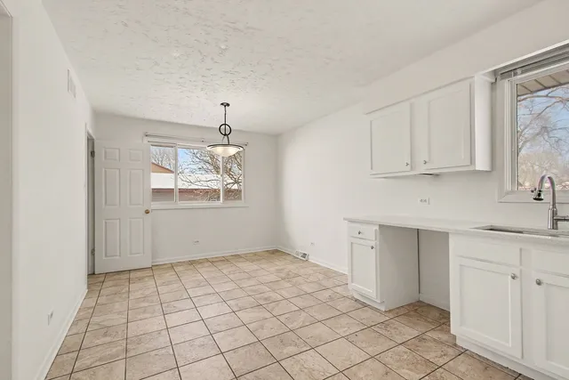 $185,000 | 2938 173rd Place, Lansing, IL 60438