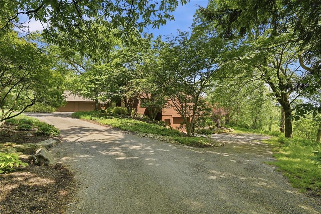 2106 Henry Road Sewickley, PA 15143 - Photo 43 of 50