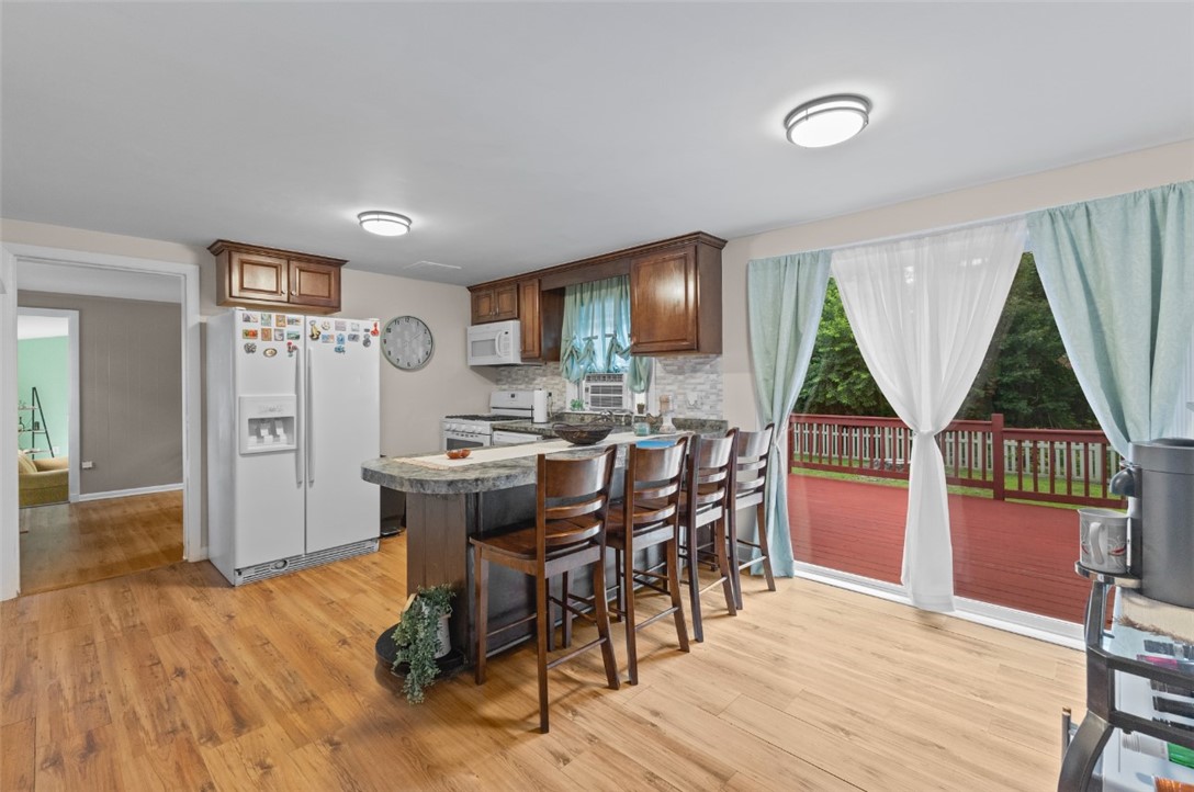 51 Mellon Road Warwick, RI 02889 - Photo 7 of 33 Gallery Image 7