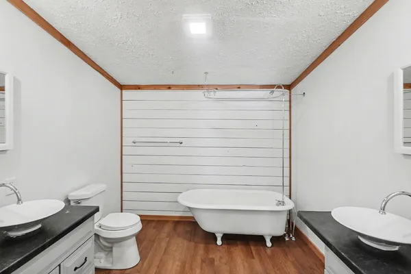 $249,900 | 5900 East 36th Street, White Cloud, MI 49349