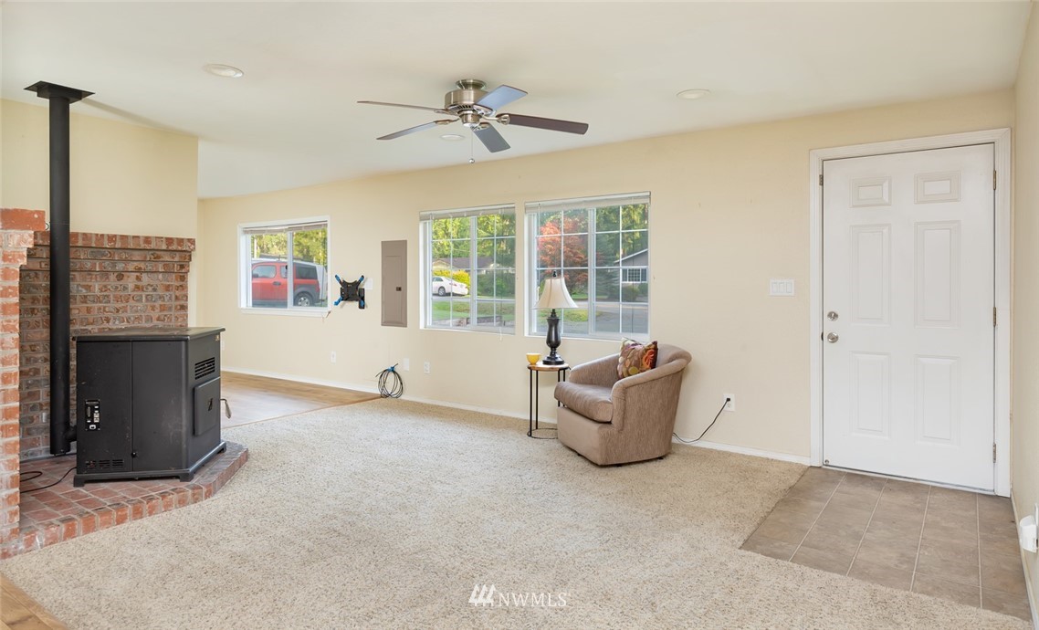 6080 Southeast Alpine Road Olalla, WA 98359 - Photo 5 of 21 Gallery Image 5