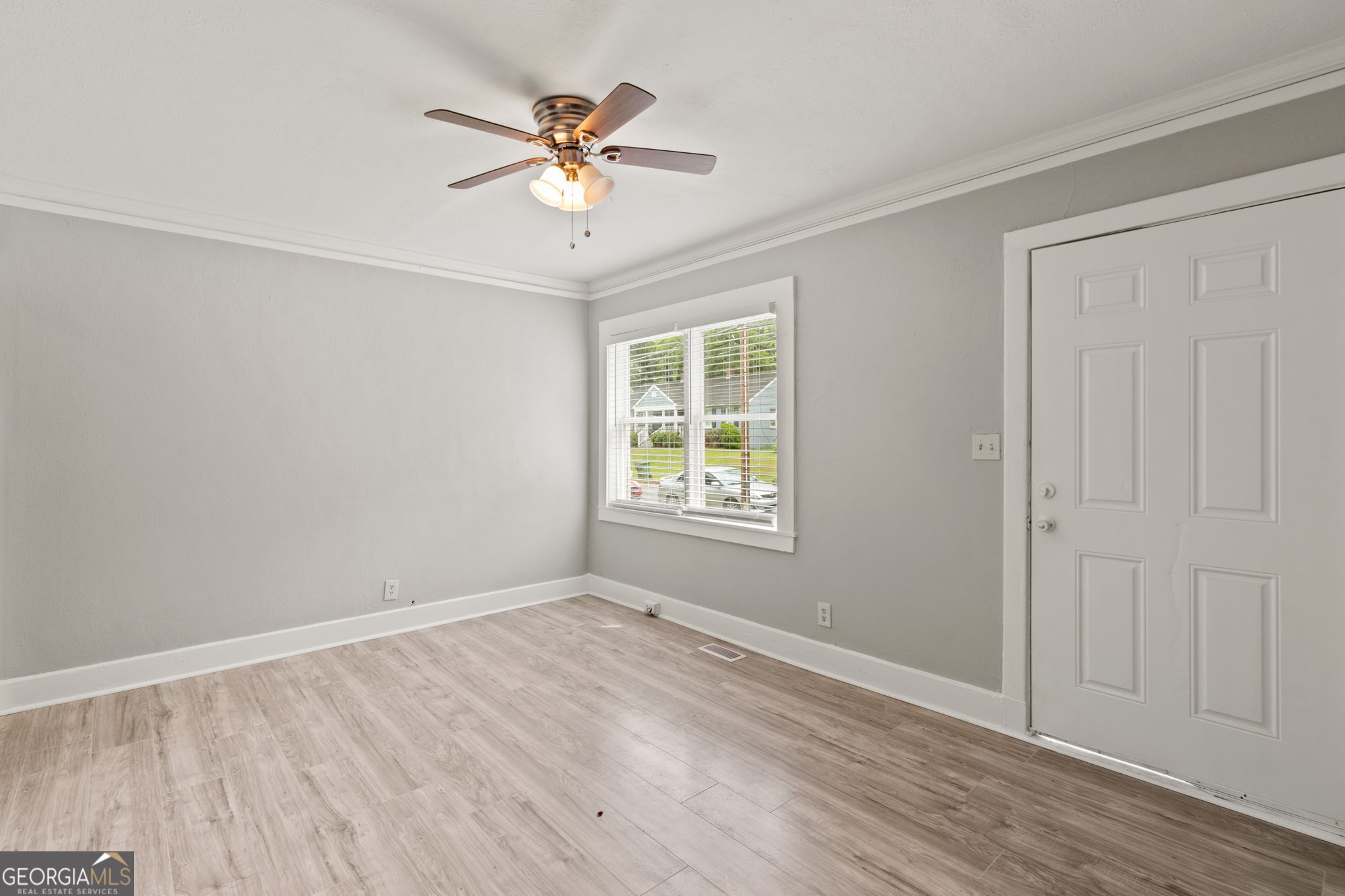 181 Holderness Street Southwest Atlanta, GA 30314 - Photo 7 of 18