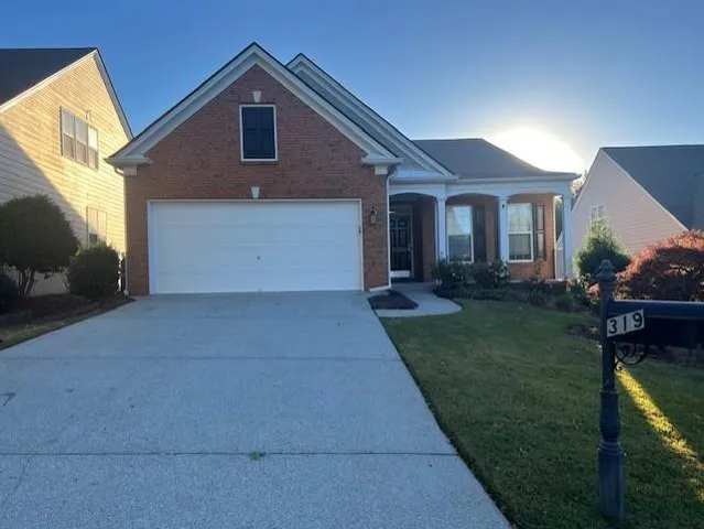 $2,695 | 319 Dexter Drive, Woodstock, GA 30188