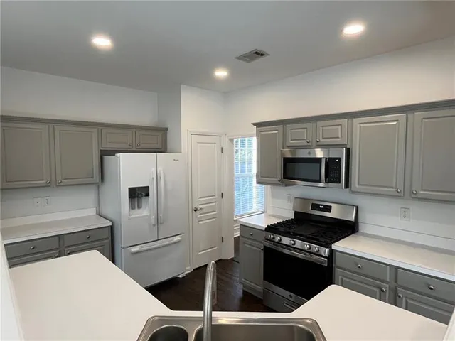 $2,695 | 319 Dexter Drive, Woodstock, GA 30188