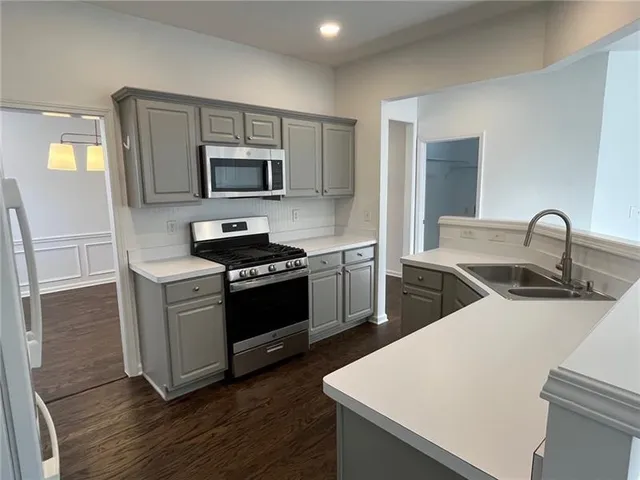 $2,695 | 319 Dexter Drive, Woodstock, GA 30188