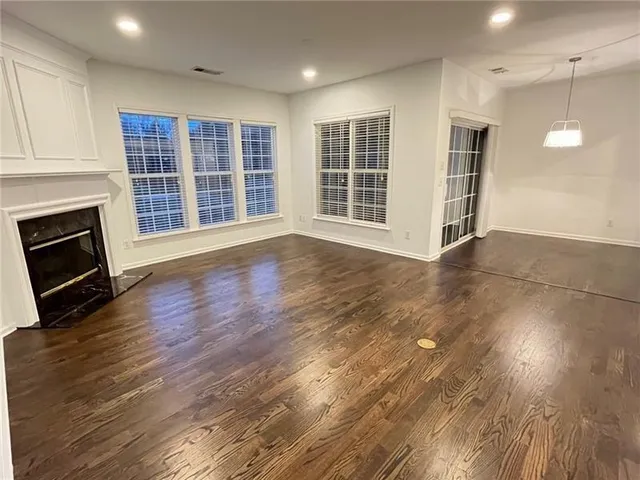 $2,695 | 319 Dexter Drive, Woodstock, GA 30188