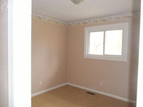 2190 West Lake Road Clio, MI 48420 - Photo 9 of 22 20386891-8.JPG
