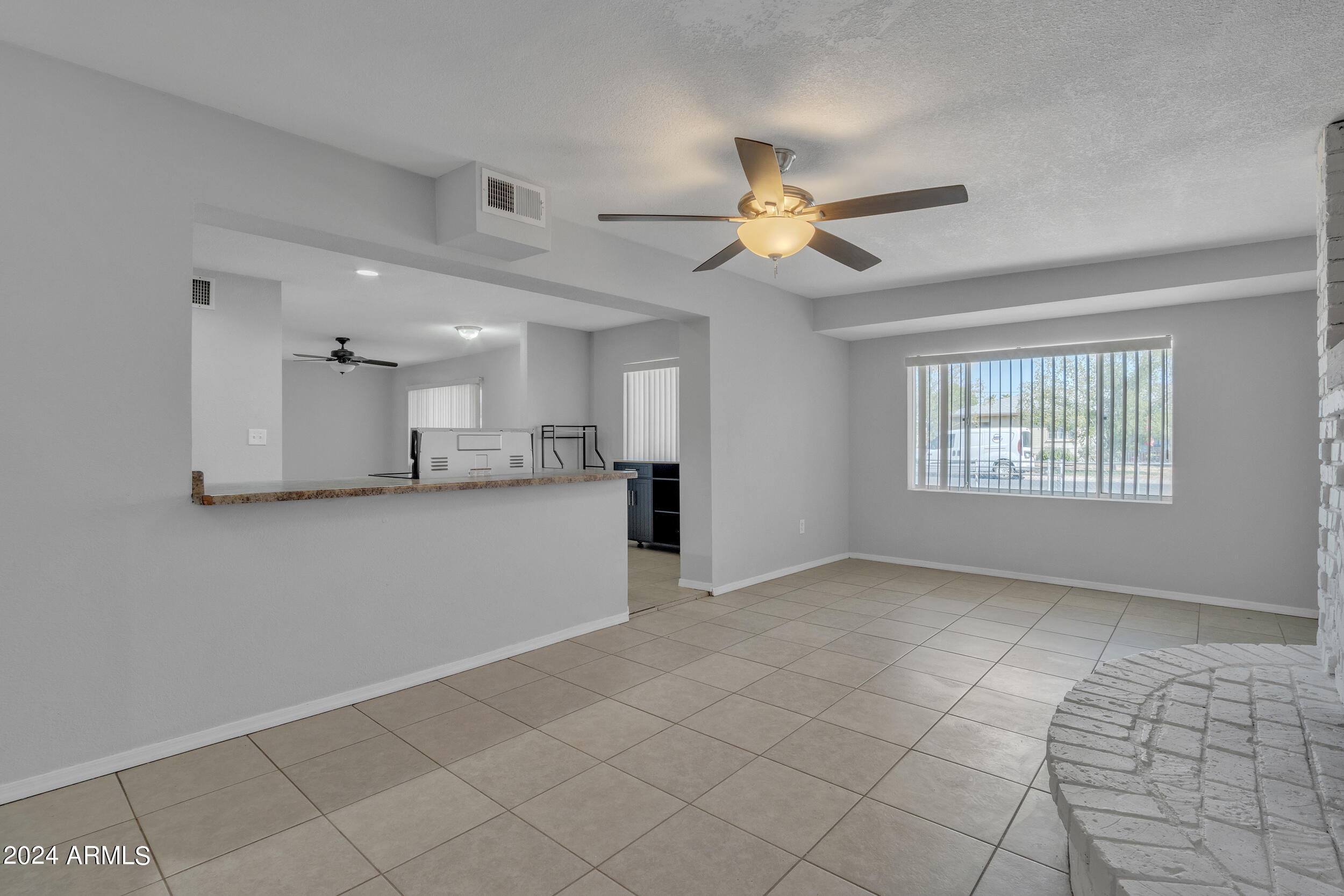 4935 West Lamar Road Glendale, AZ 85301 - Photo 15 of 30 16_046_a4m_gd