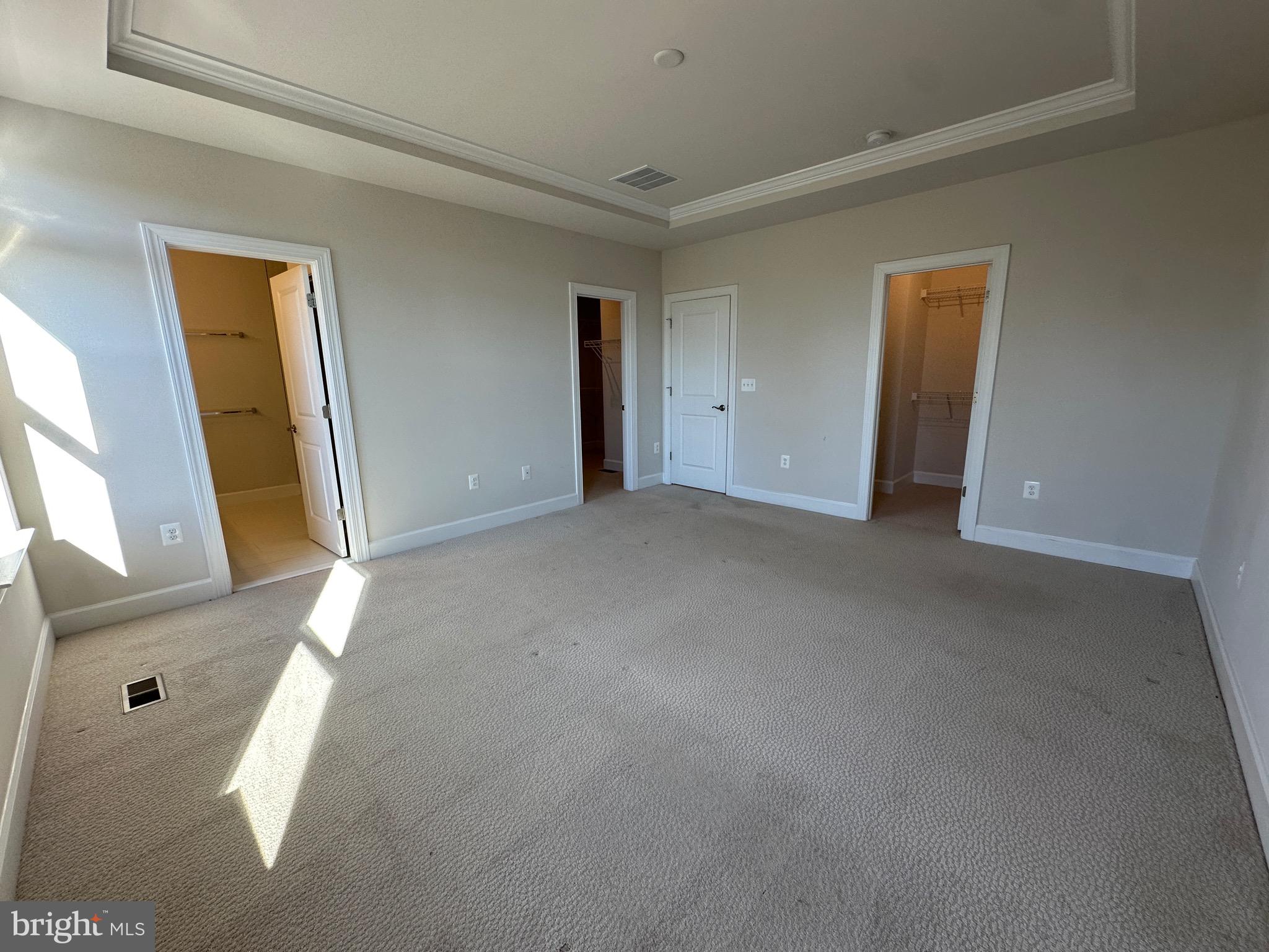 9886 Hopkins Loop Manassas, VA 20110 - Photo 32 of 50 a view of an empty room with a window