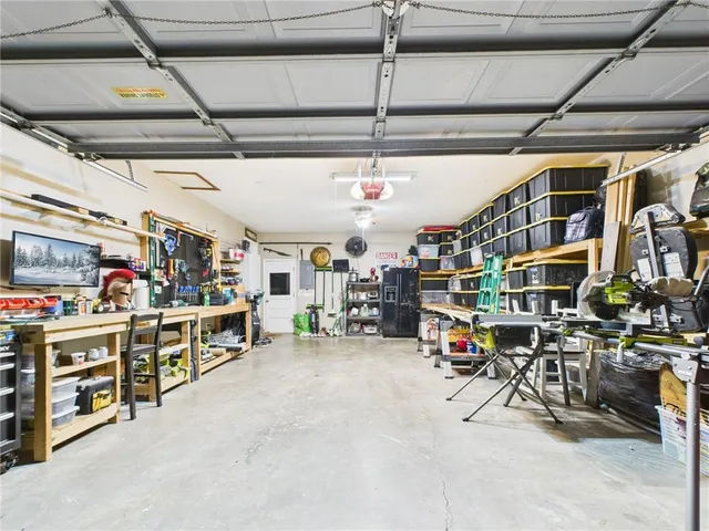 $225,000 | 110 Hardy Street, Knob Noster, MO 65336