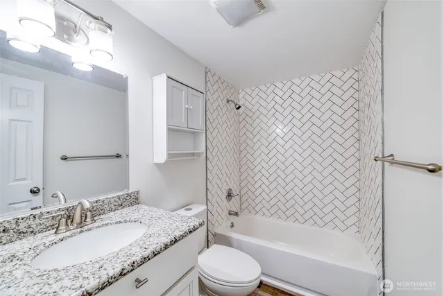 $450,000 | 20402 114th Street East, Bonney Lake, WA 98391