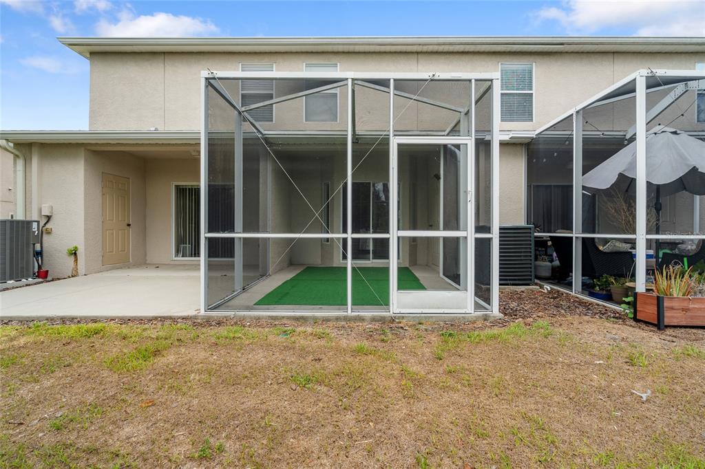 15929 Fishhawk Creek Lane Lithia, FL 33547 - Photo 5 of 25 a house with trees in the background