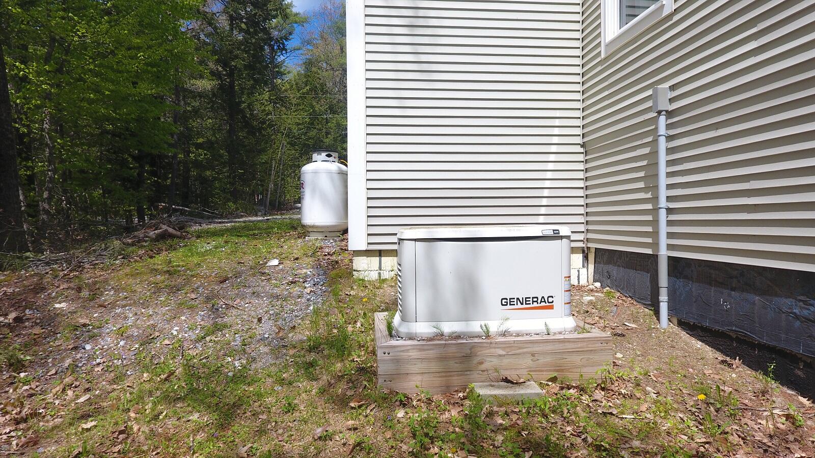 9 South Bay Road Bridgton, ME 04009 - Photo 4 of 54 119