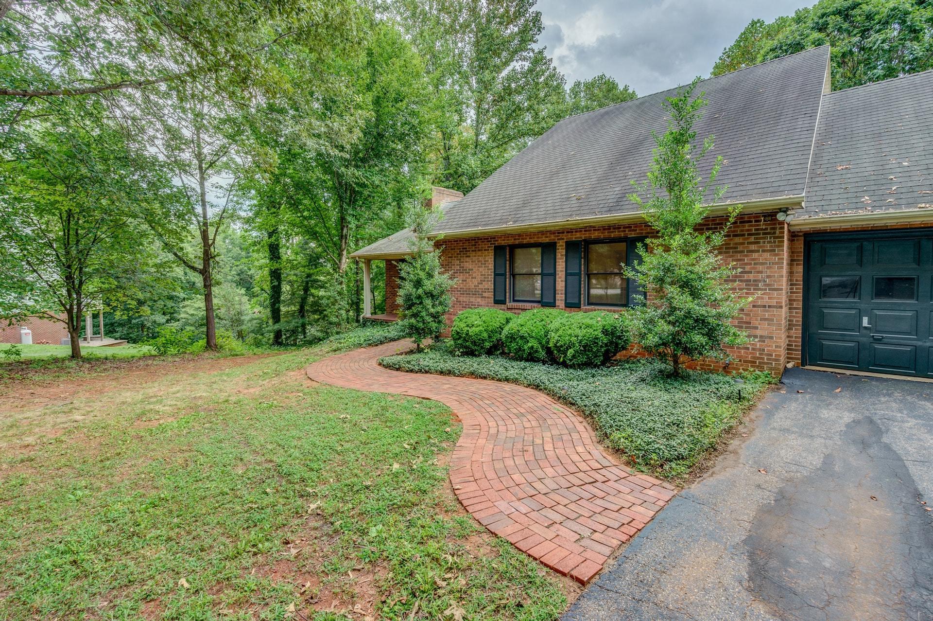 492 Teel Brooke Road Rocky Mount, VA 24151 - Photo 4 of 47 004-324511-492 Teel Brooke Road 004_8119