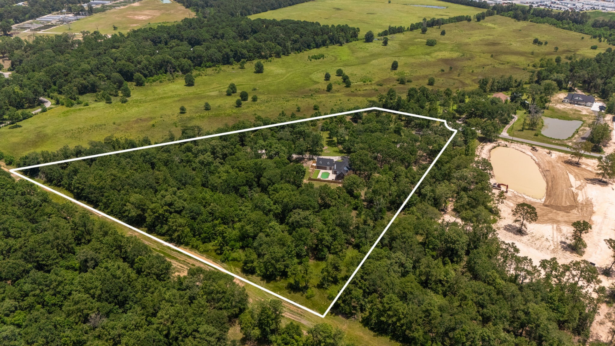 18489 Country Pl Drive Conroe, TX 77302 - Photo 49 of 50 a view of a balcony