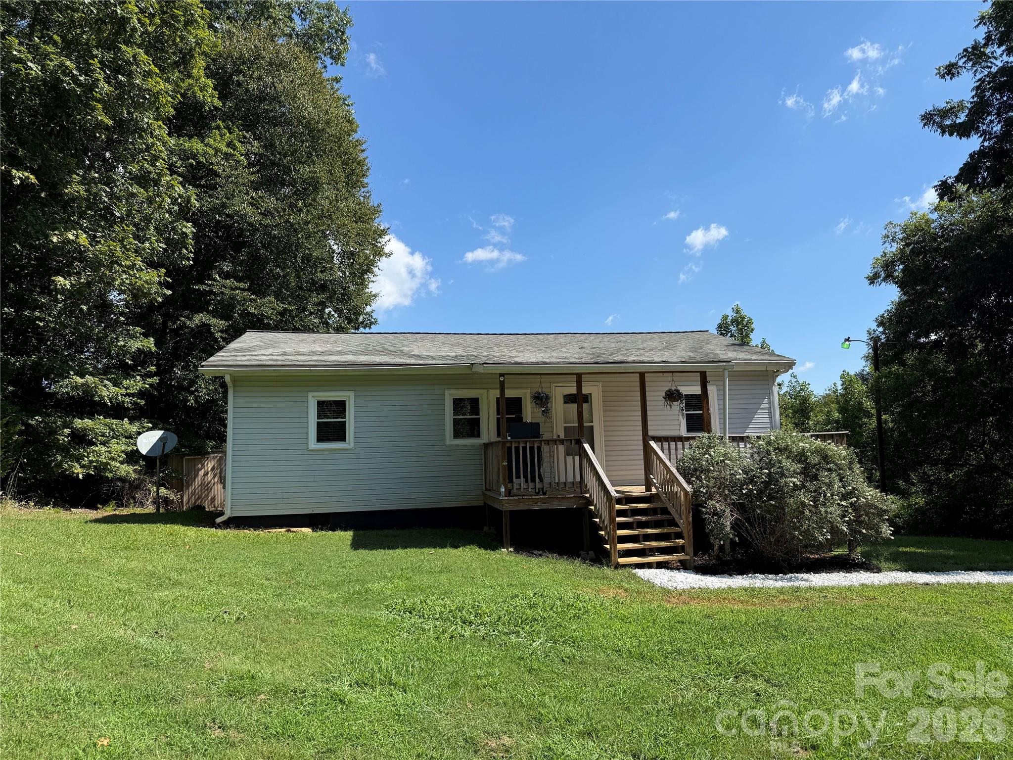 44 Oak Hill Road Nebo, NC 28761 - Photo 1 of 40 Gallery Image 1