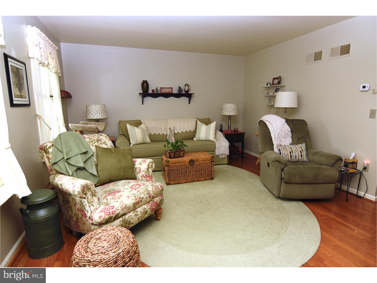 2908 Harbor Drive Sinking Spring, PA 19608 - Photo 5 of 20