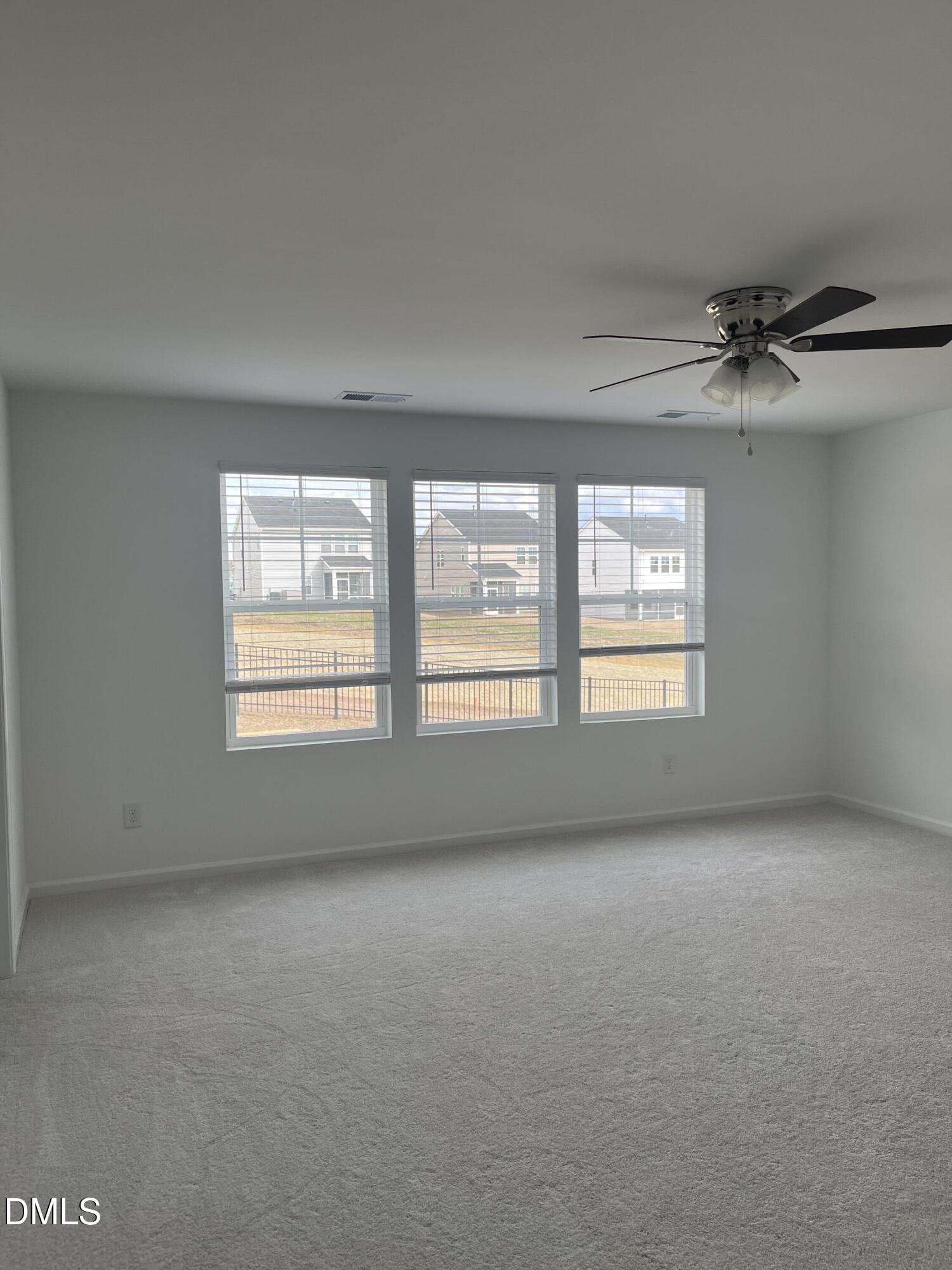 1028 Red Finch Way Angier, NC 27501 - Photo 21 of 50 IMG_2414