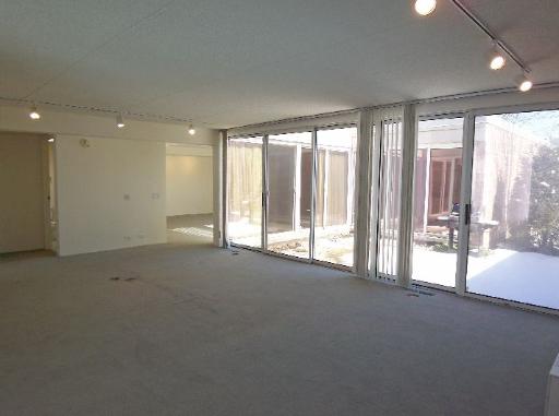 112 Avon Road Northbrook, IL 60062 - Photo 9 of 16 a view of a room with large windows