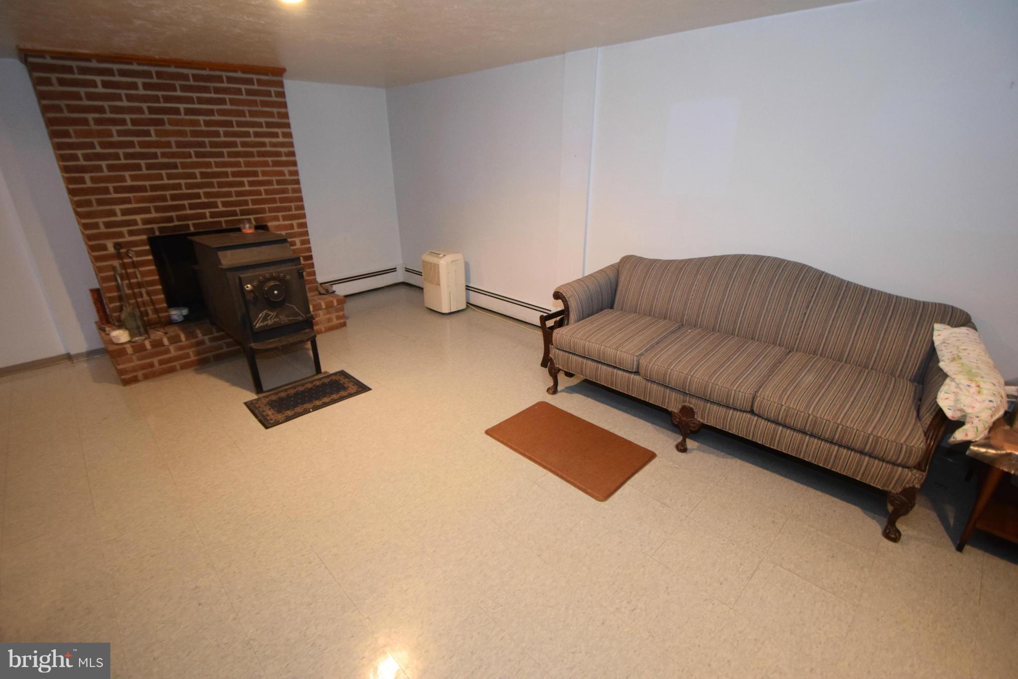 1417 Creswell Road Aberdeen, MD 21001 - Photo 17 of 27 Family Room