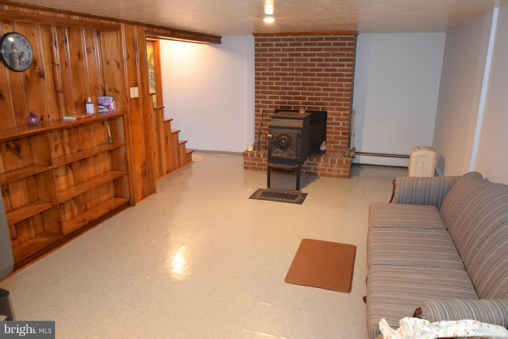 1417 Creswell Road Aberdeen, MD 21001 - Photo 18 of 27 Family Room