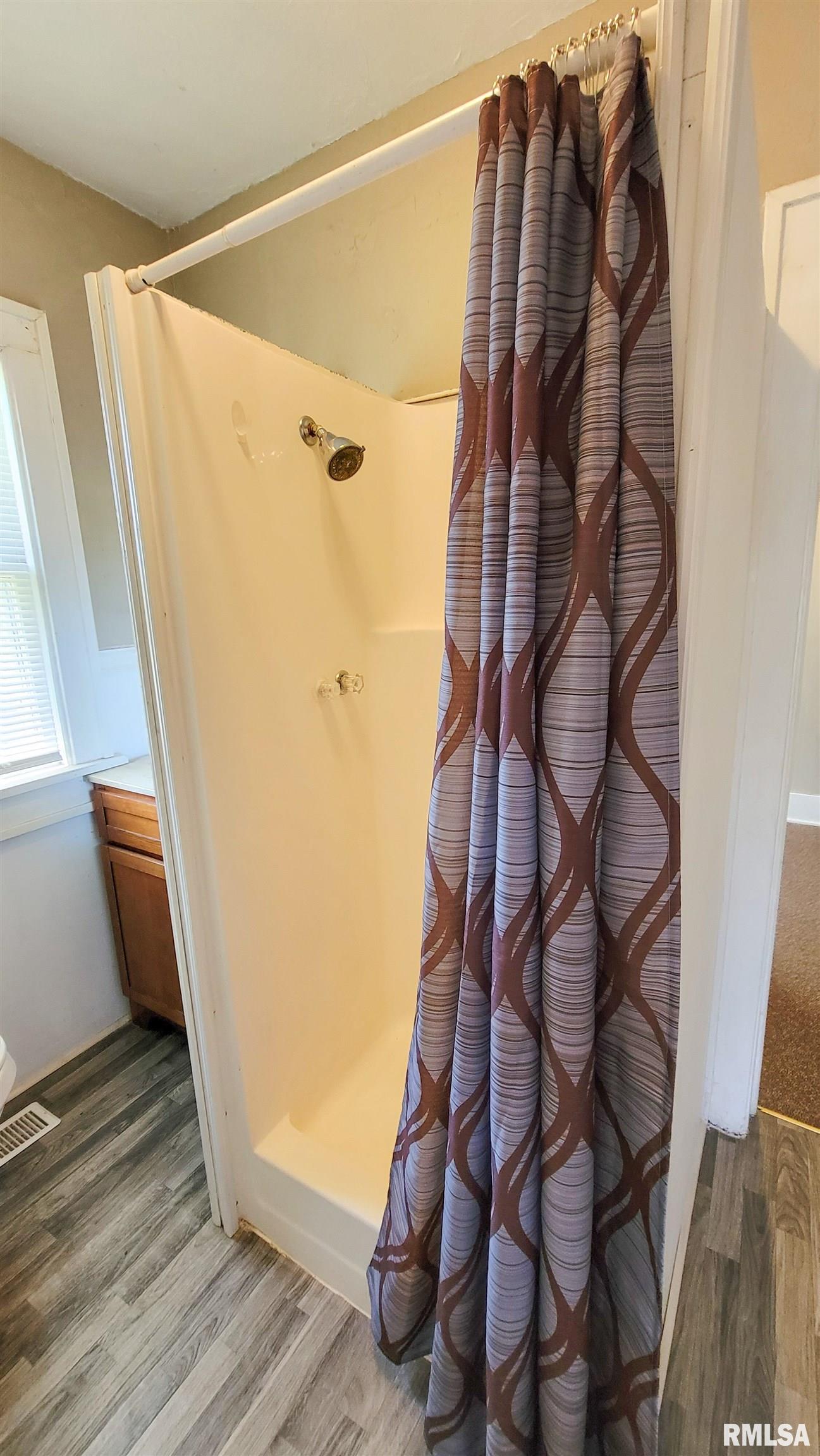 306 Valbert Street Flora, IL 62839 - Photo 23 of 48 Gallery Image 23