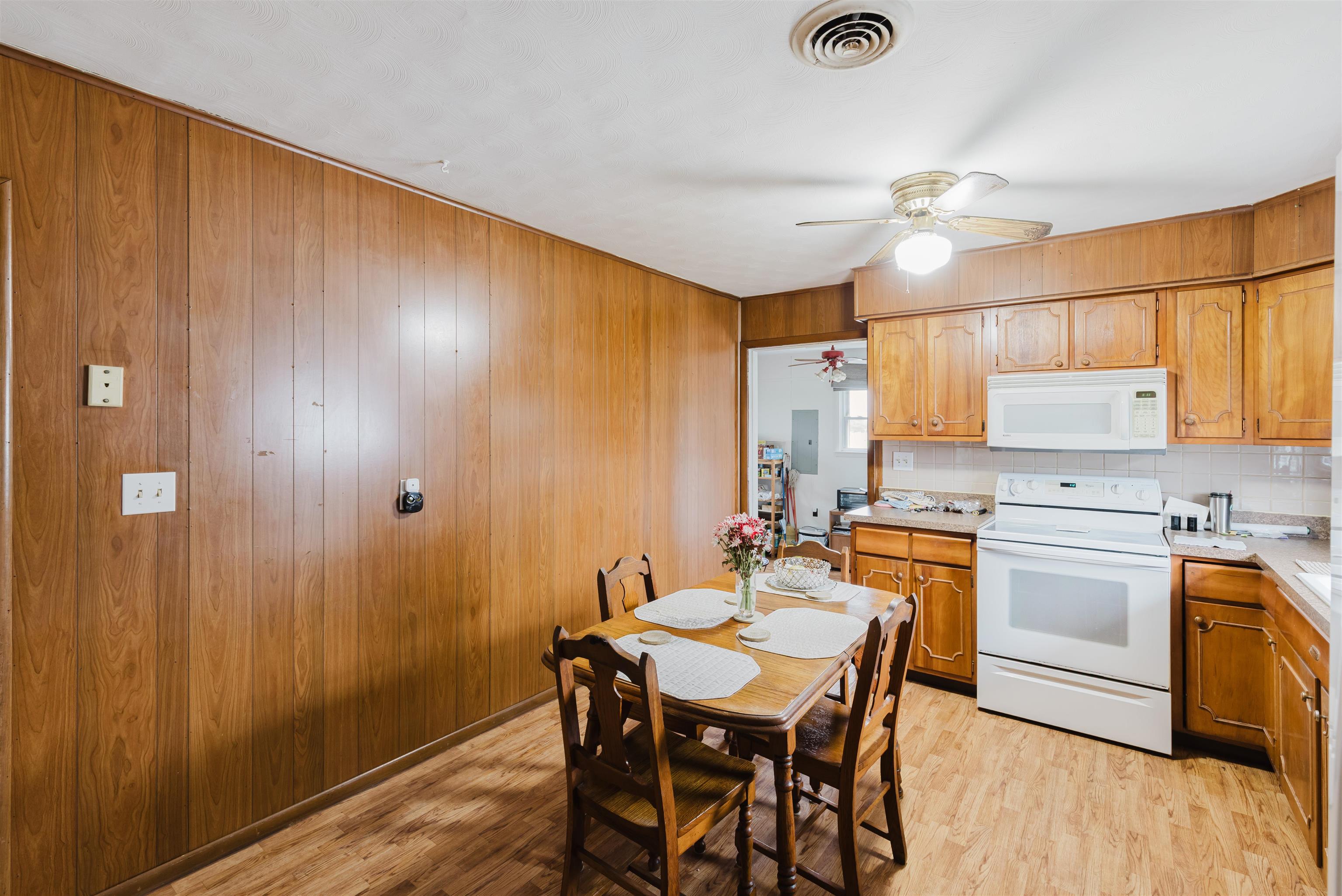 15100 Moellers Road Marion, IL 62959 - Photo 11 of 31