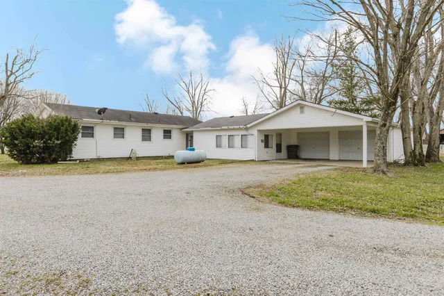 $140,000 | 15100 Moellers Road, Marion, IL 62959