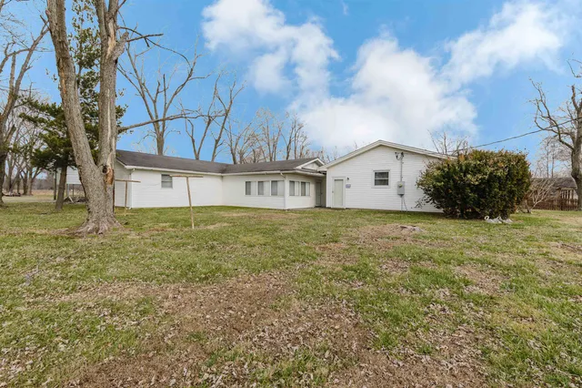 $140,000 | 15100 Moellers Road, Marion, IL 62959