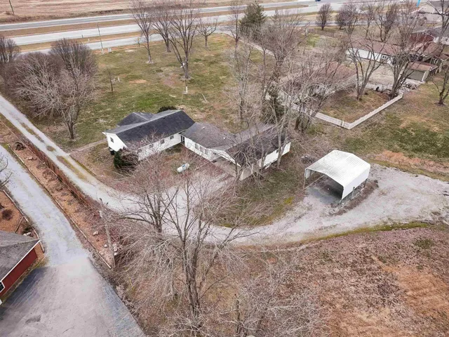 $140,000 | 15100 Moellers Road, Marion, IL 62959