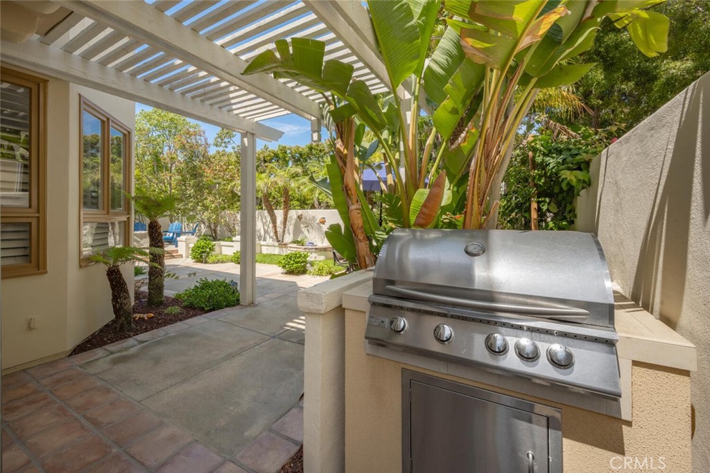 6546 Morningside Drive Huntington Beach, CA 92648 - Photo 13 of 74