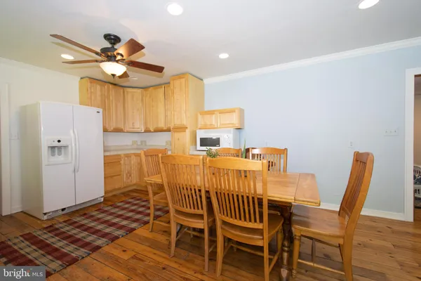 $3,450 | 608 Charles Avenue, Deale, MD 20751