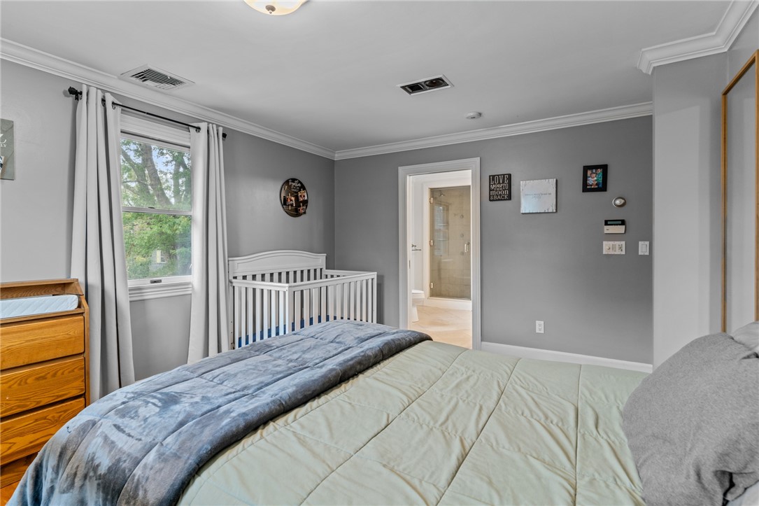67 Serpentine Road Warren, RI 02885 - Photo 14 of 23 Gallery Image 14