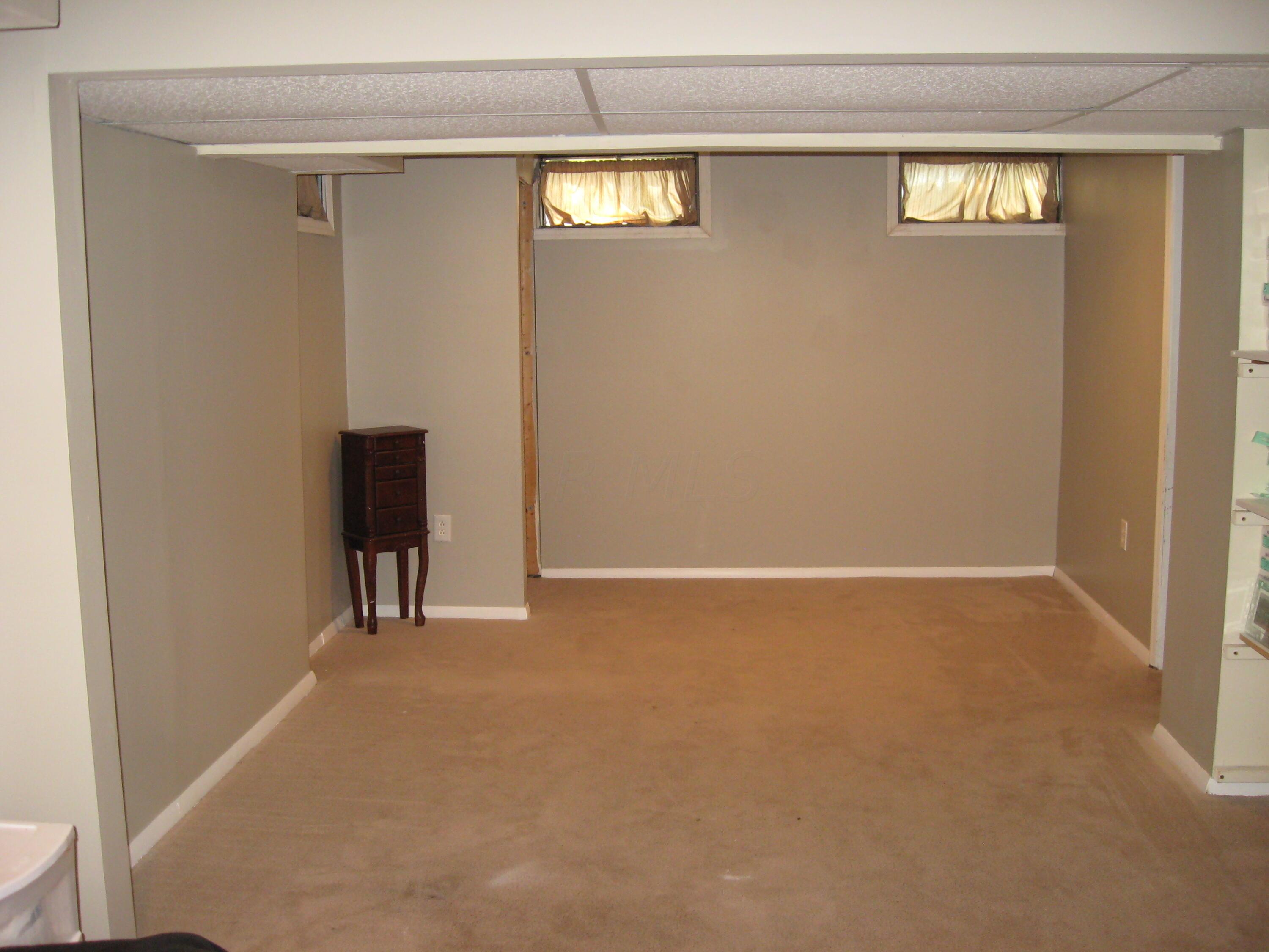 8118 Simfield Road Dublin, OH 43016 - Photo 25 of 35 Gallery Image 25
