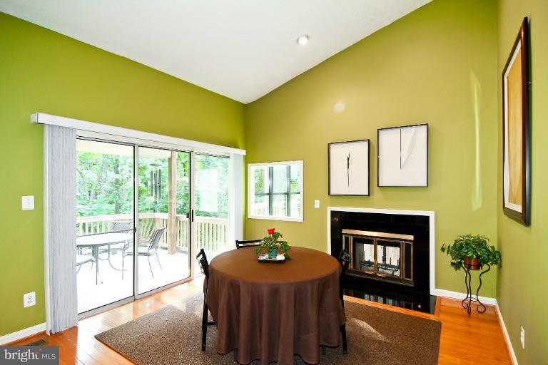 11673 Bennington Woods Road Reston, VA 20194 - Photo 22 of 30 Interior (General)