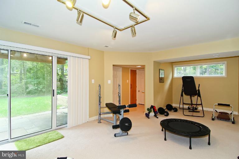 11673 Bennington Woods Road Reston, VA 20194 - Photo 7 of 30 Interior (General)