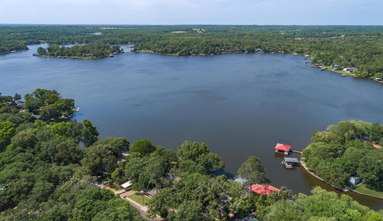 a view of a lake