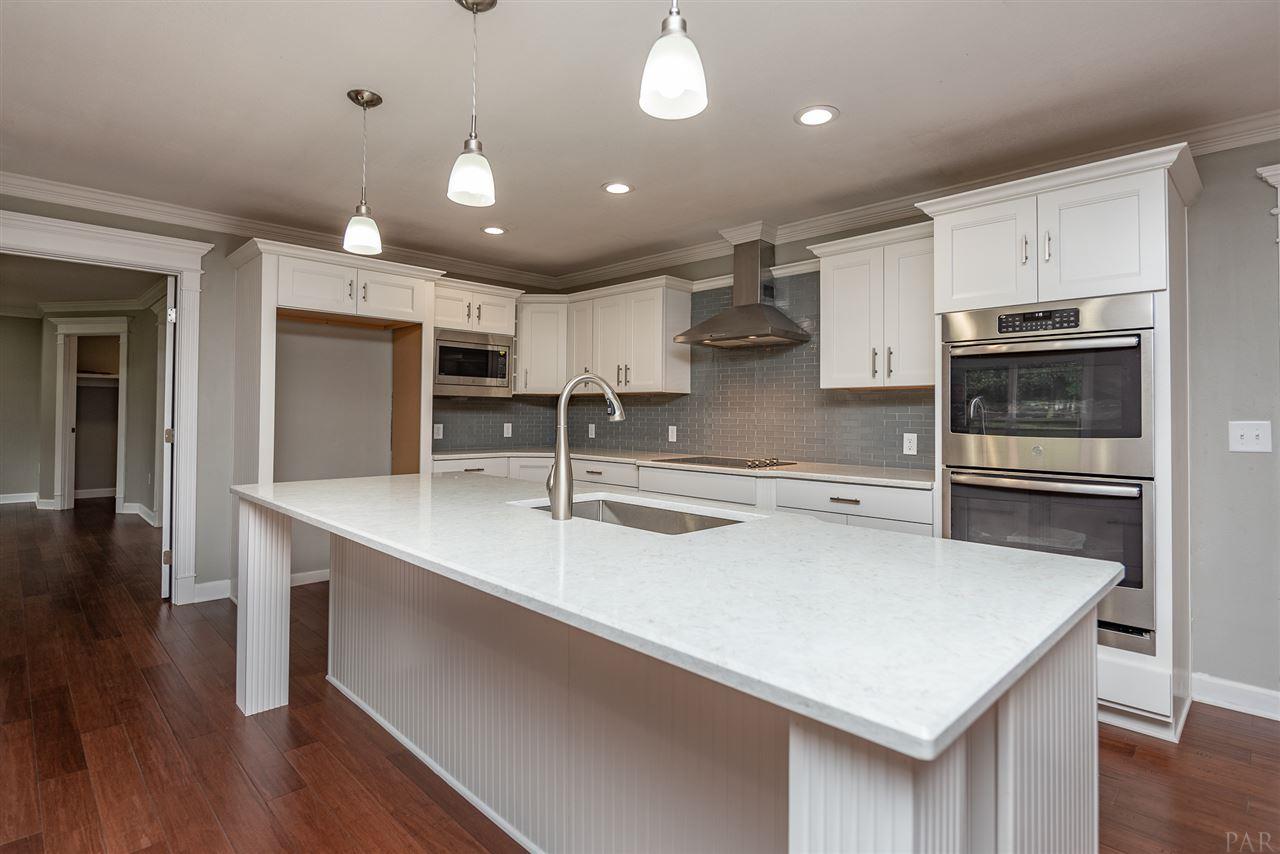 2010 Tronjo Road Pensacola, FL 32503 - Photo 8 of 46