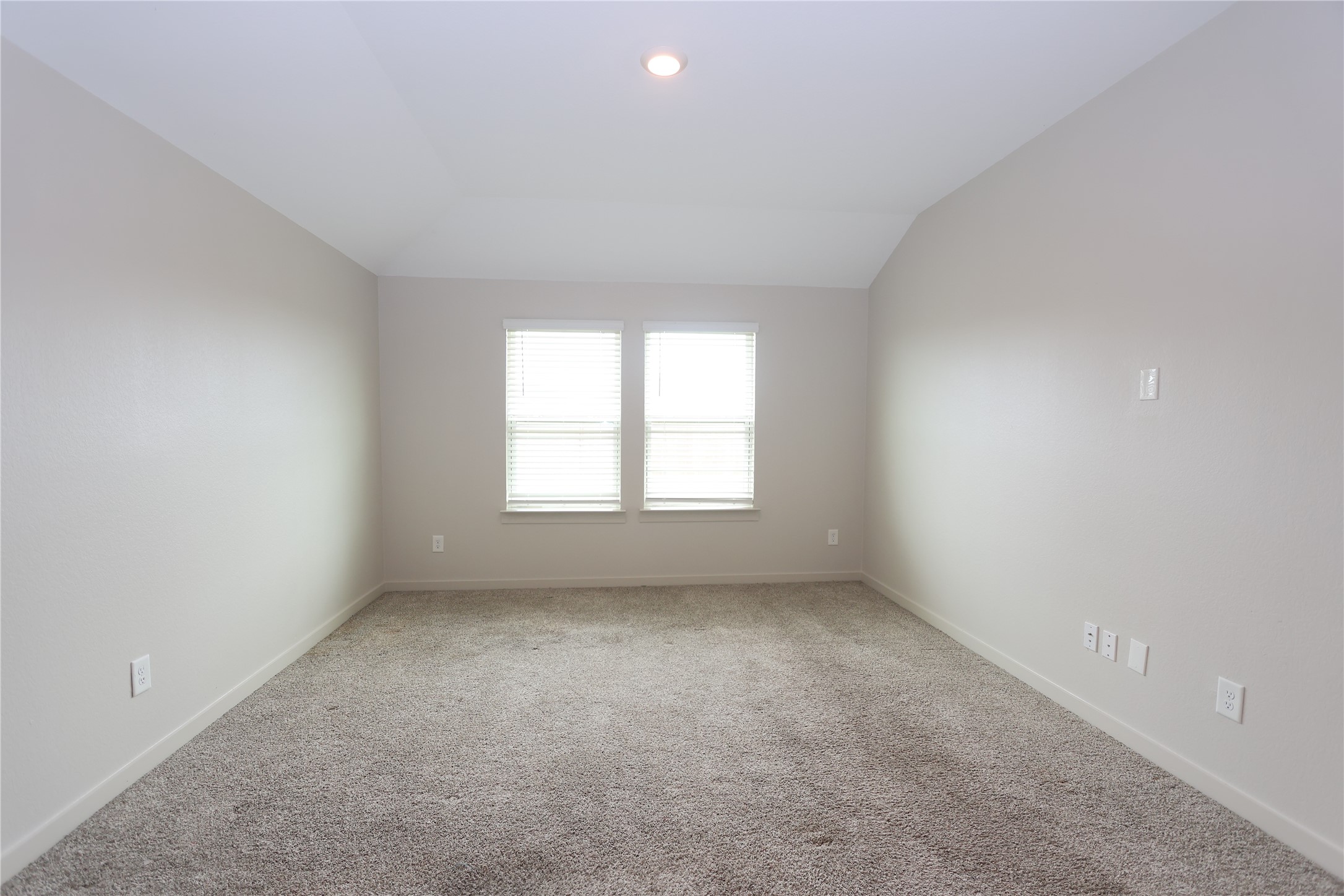 8215 Brahman Lane Rosharon, TX 77583 - Photo 11 of 18