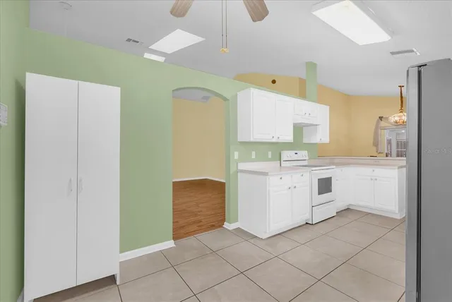 $395,000 | 813 Garden Glen Loop, Lake Mary, FL 32746