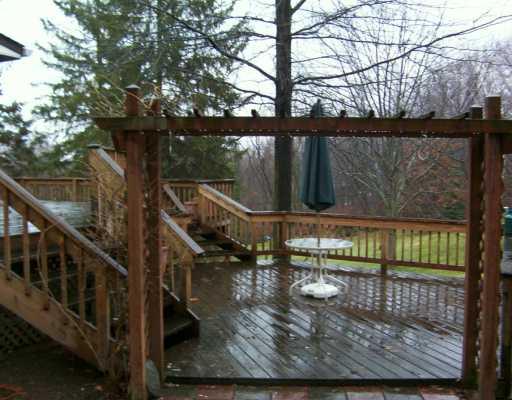251 Pine Road Pittsburgh, PA 15237 - Photo 3 of 8 Patio/Deck.