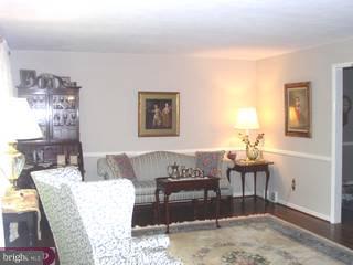 5933 Corrigan Road Doylestown, PA 18902 - Photo 2 of 6 Gallery Image 2