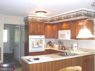 5933 Corrigan Road Doylestown, PA 18902 - Photo 4 of 6 Gallery Image 4