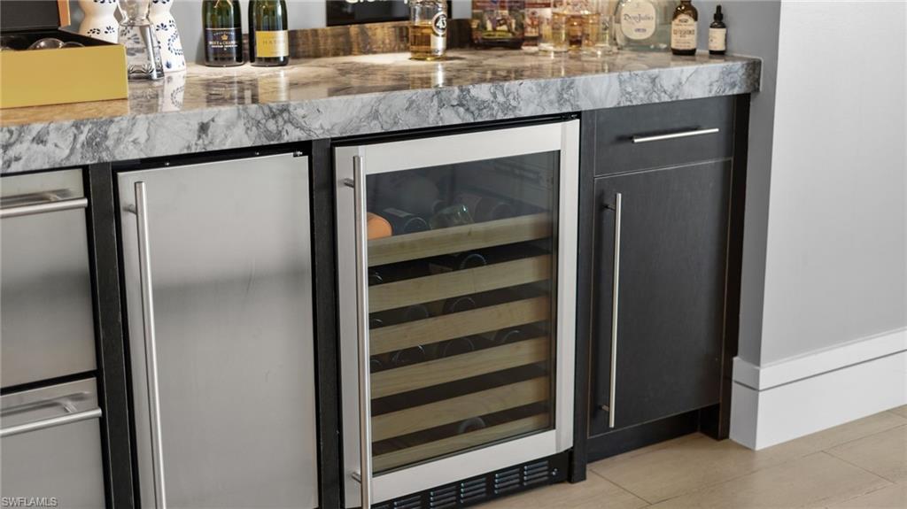 300 Dunes Boulevard, Unit 404 Naples, FL 34110 - Photo 34 of 37