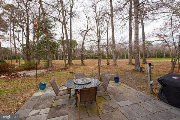 $549,000 | 562 Ocean Parkway, Ocean Pines, MD 21811