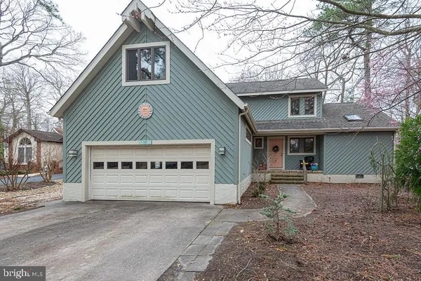 $549,000 | 562 Ocean Parkway, Ocean Pines, MD 21811