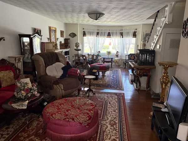 $445,000 | 329 Mill Street, Lancaster, MA 01523