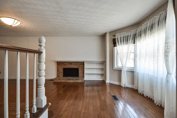 $445,000 | 329 Mill Street, Lancaster, MA 01523