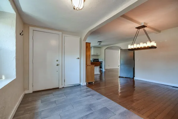 $445,000 | 329 Mill Street, Lancaster, MA 01523